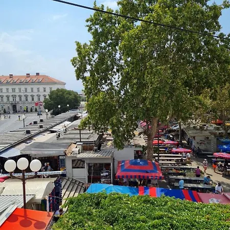 Old Town Anamarija سبليت