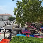 Old Town Anamarija Split