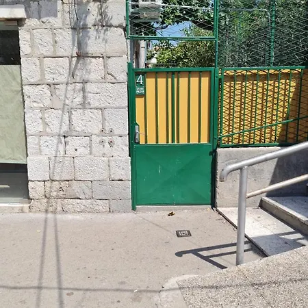 Old Town Anamarija ספליט